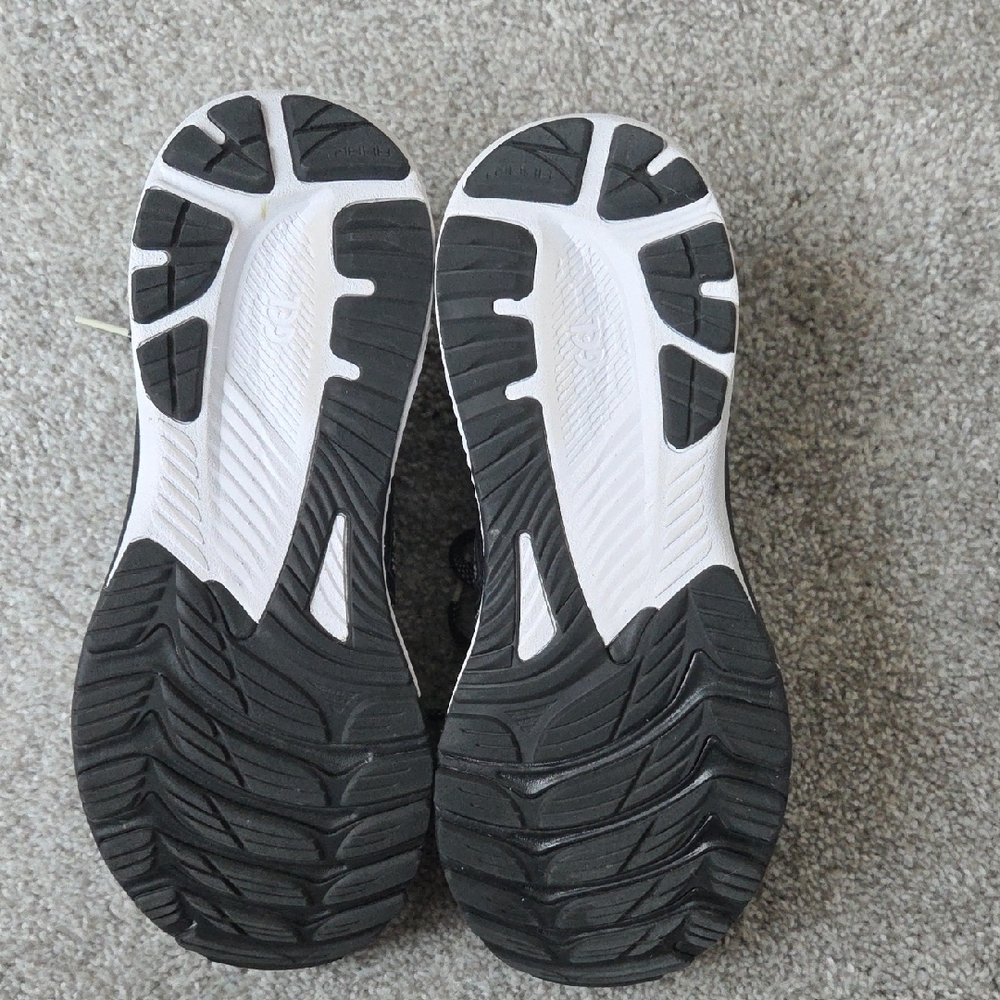 Asics Black and White Running Shoes - Picture 3 of 5